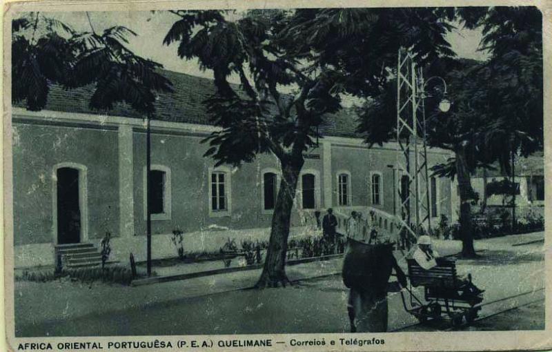 0801.jpg -     Lote:    801                   Descrição:         Quelimane (África Oriental Portuguesa) &mdash; Correios e telégrafos. Edição de Santos Rufino &mdash; Lourenço Marques. Novo a preto e branco.        PI       Valor Base:     &euro; 10,00     Valor Venda:     Retirado     