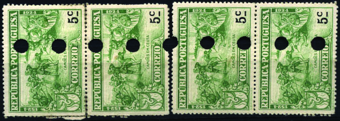 0982.jpg -     Lote:    982            Portugal        Descrição:         1924 &mdash; 4º Centenário do Nascimento de Luís de Camões. CE302, 5c verde amarelo. Dois pares horizontais de provas denteadas, no valor e cor aprovados, com furos de segurança da casa impressora.        PRV       Valor Base:     &euro; 10,00     Valor Venda:     Retirado     
