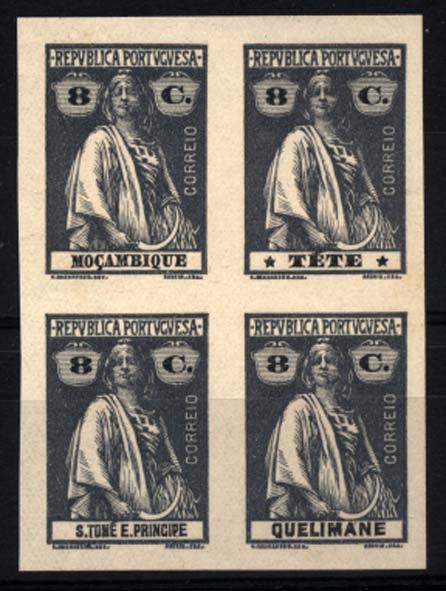 1062.jpg -     Lote:    1062            Moçambique       Descrição:         1914 &mdash; Ceres. 8C ardósia. Quadra não denteada em papel pontinhado, com selos de "MOÇAMBIQUE", "TETE", "S. TOMÉ E PRÍNCIPE" e "QUELIMANE". MB e R.        PRV       Valor Base:     &euro; 20,00     Valor Venda:     &euro; 40,00     