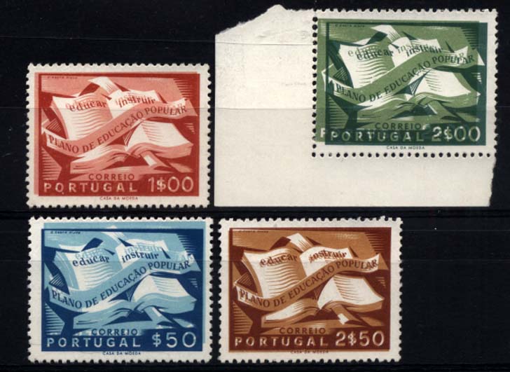 1087.jpg -     Lote:    1087            Portugal       Descrição:         1954 &mdash; Campanha de Educação Popular. CE796/799. Série completa. Todos os selos com deslocação da cor de fundo, mais acentuada no selo de 2$00.        *       Valor Base:     &euro; 25,00     Valor Venda:     Retirado     