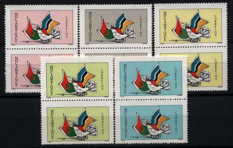 1173.jpg -     Lote:    1173            Moçambique       Descrição:         1975 &mdash; Acordo de Lusaka. CE535/539. Série completa em pares verticais, com os valores omissos.        ***       Valor Base:     &euro; 40,00     Valor Venda:     &euro; 40,00     