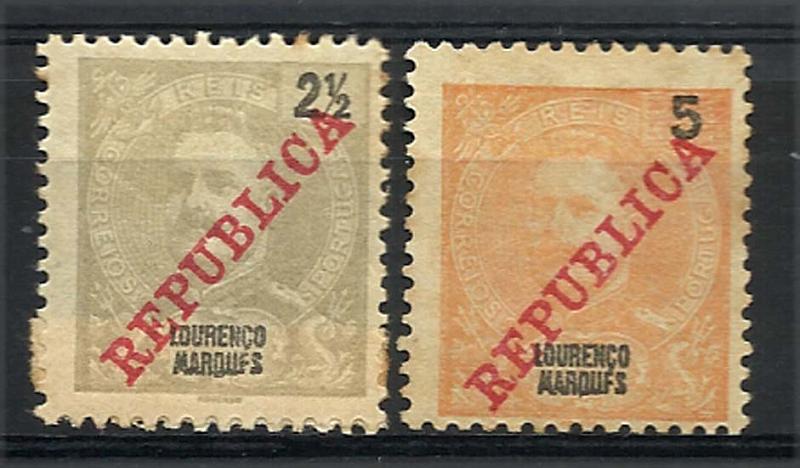 1178.jpg -     Lote:    1178            Lourenço Marques       Descrição:         1911 &mdash; D. Carlos I Mouchon, com sobrecarga REPUBLICA da Casa da Moeda. Lote de dois selos de 2 &frac12; e 5 reis CE78/79 com a variedade "MARQUFS" em vez de "MARQUES". Valor de catálogo &euro; 24,00.        **/*       Valor Base:     &euro; 7,00     Valor Venda:     &euro; 22,00     
