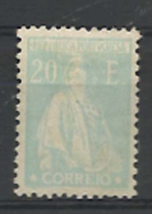 1325.jpg -     Lote:    1325            Portugal       Descrição:         1924/26 &mdash; Ceres. CE298, 20E azul turquesa. Selo com ligeiros pontos de óxido no verso. Valor de catálogo &euro; 597,00.        **       Valor Base:     &euro; 75,00     Valor Venda:     Retirado     
