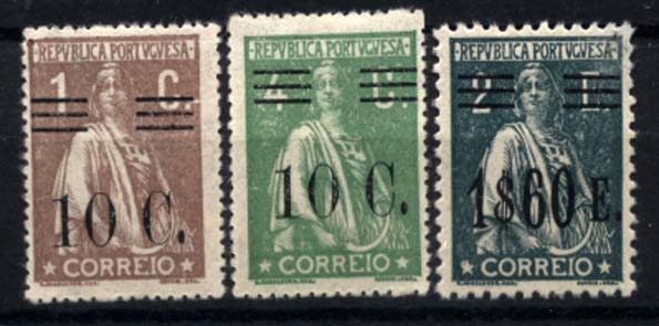 1336.jpg -     Lote:    1336            Portugal       Descrição:         1928/29 &mdash; Ceres, com sobretaxa. Lote de 3 selos: CE455, 10c s/ 1c castanho em denteado 15x14 + CE456, 10c s/ 4c verde em denteado 15x14 + CE485, 1$60 s/ 2E verde cinzento em denteado 12x11 &frac12;. Valor de catálogo &euro; 569,00.        ***       Valor Base:     &euro; 80,00     Valor Venda:     &euro; 150,00     