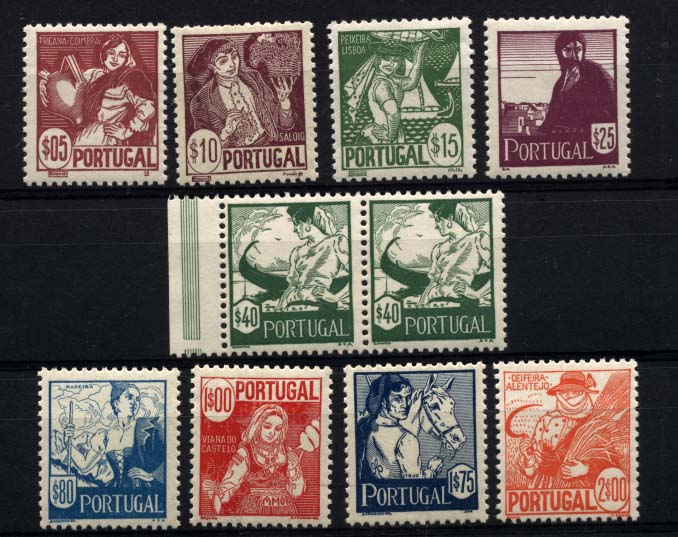 1351.jpg -     Lote:    1351            Portugal       Descrição:         1941 &mdash; Costumes Portugueses * 1.ª emissão. CE607/616. Série completa. Valor de catálogo &euro; 227,00.        ***       Valor Base:     &euro; 35,00     Valor Venda:     &euro; 50,00     