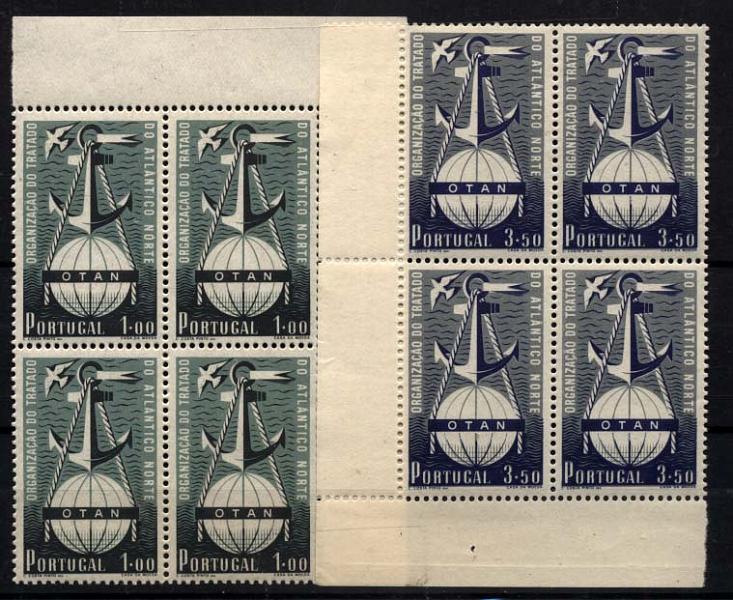 1362.jpg -     Lote:    1362            Portugal       Descrição:         1952 &mdash; 3.º Aniversário da OTAN. CE749/750. Série em quadras, canto de folha. Valor de catálogo &euro; 2.472,00.        ***       Valor Base:     &euro; 250,00     Valor Venda:     Retirado     