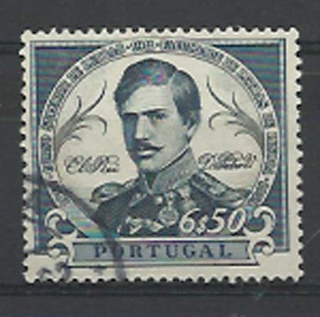 1376.jpg -     Lote:    1376            Portugal       Descrição:         1961 &mdash; 1.º Centenário da Fundação da Faculdade de Letras da Universidade de Lisboa. CE875, 6$50. Selo com impressão apenas da cor azul. Valor de catálogo &euro; 210,00.        O       Valor Base:     &euro; 60,00     Valor Venda:     &euro; 110,00     