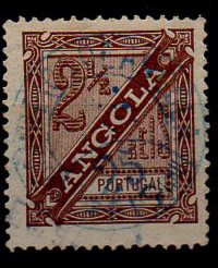 1484.jpg -     Lote:    1484            Angola       Descrição:         1894 &mdash; Selo de 2 &frac12; reis da emissão D. Carlos I, com sobretaxa. CE37, 25 s/ 2 &frac12; reis castanho, denteado 12 &frac12;. Valor de catálogo &euro; 120,00.        *       Valor Base:     &euro; 25,00     Valor Venda:     Retirado     