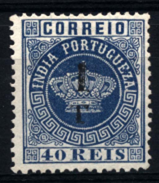 1529.jpg -     Lote:    1529            Índia       Descrição:         1881/83 &mdash; Tipo Coroa. Com sobretaxa. CE89, 1T s/ 40 reis azul, denteado 12 &frac12;. Valor de catálogo &euro; 41,00.        *       Valor Base:     &euro; 10,00     Valor Venda:     &euro; 22,00     