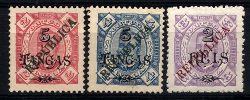 1576.jpg -     Lote:    1576            Índia       Descrição:         1914 &mdash; D. Carlos I tipo Diogo Neto, emissão de 1902, com sobrecarga REPUBLICA local. CE284/286. Série completa. Selo CE286 em denteado 12 &frac12; e restantes em denteado 11 &frac12;. Selo CE285 com a sobrecarga a verde. Valor de catálogo &euro; 95,00.        *       Valor Base:     &euro; 25,00     Valor Venda:     &euro; 50,00     