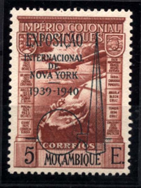 1662.jpg -     Lote:    1662            Moçambique       Descrição:         1938 &mdash; Correio Aéreo. Império Colonial Português. CE CA7A, 5E com a sobrecarga "Exposição Internacional de Nova York 1939-1940". Valor de catálogo &euro; 225,00.        ***       Valor Base:     &euro; 30,00     Valor Venda:     &euro; 55,00     