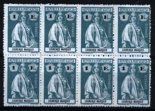 1675.jpg -     Lote:    1675            Lourenço Marques       Descrição:         1914 &mdash; Ceres. CE132, 1E verde s/ azul. Bloco de 8 selos (4x2). Lote a ver.        ***/**       Valor Base:     &euro; 10,00     Valor Venda:     Retirado     