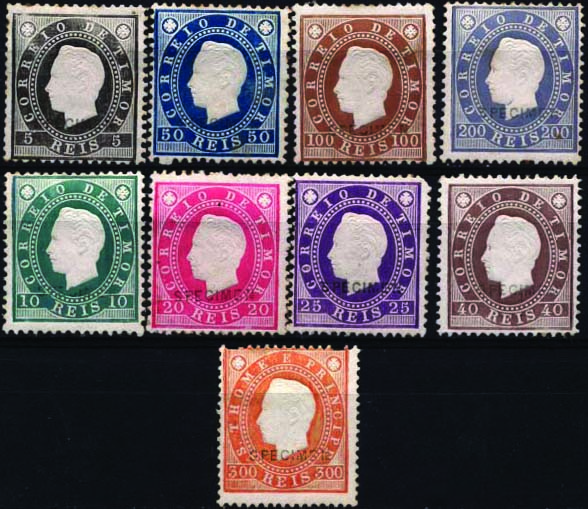 2041.jpg -     Lote:    2041            Timor       Descrição:         1886 &mdash; D. Luís I. Fita direita. Reimpressões de 1905. CE11/16 e 18/20. Falta selo de 80 reis para completar a série com sobrecarga "SPECIMEN" horizontal a preto. Lote composto por 4 reimpressões (5, 50, 100 e 200 reis) + 5 selos originais distribuídos com as reimpressões (10, 20, 25, 40, e 300  reis). Selo de 25 reis com canto curto.        R**       Valor Base:     &euro; 250,00     Valor Venda:     &euro; 260,00     