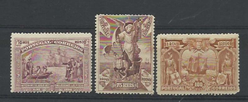 2307.jpg -     Lote:    2307      Lotes pelo Correio      Portugal       Descrição:         1898 &mdash; 4.º Centenário do Descobrimento do Caminho Marítimo para a Índia. CE150, 153 e 154 (um dente curto). Valor de catálogo &euro; 148,00.        **       Valor Base:     &euro; 45,00     Valor Venda:     Retirado     