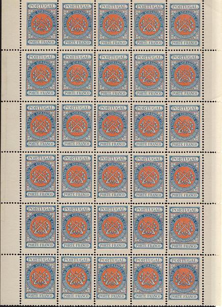 2356.jpg -     Lote:    2356      Lotes pelo Correio      Portugal       Descrição:         1902 &mdash; Porte Franco. União dos Atiradores Civis Portugueses. CE UACP4, azul e laranja. Folha completa, sem a margem inferior. Valor de catálogo &euro; 90,00.        *       Valor Base:     &euro; 12,00     Valor Venda:     Retirado     