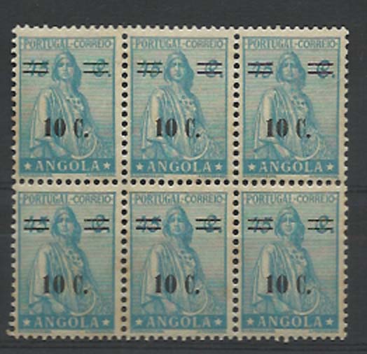2376.jpg -     Lote:    2376      Lotes pelo Correio      Angola       Descrição:         1934 &mdash; Ceres, com sobretaxa. CE247, 10C s/ 45C, azul claro. Bloco de 6 selos. Alguns pontos de óxido no verso, afectando dois selos. Valor de catálogo &euro; 43.20.        ***       Valor Base:     &euro; 8,00     Valor Venda:     Retirado     