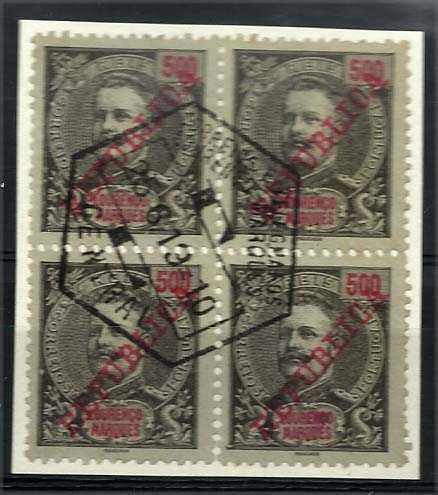 2387.jpg -     Lote:    2387      Lotes pelo Correio      Lourenço Marques       Descrição:         1911 &mdash; D. Carlos I tipo Mouchon, com sobrecarga REPUBLICA da Casa da Moeda. CE91, 500 reis preto s/ azul. Quadra obliterada com carimbo hexagonal de encomendas postais de LOURENÇO MARQUES / CENTRAL.        O       Valor Base:     &euro; 8,00     Valor Venda:     &euro; 8,00     