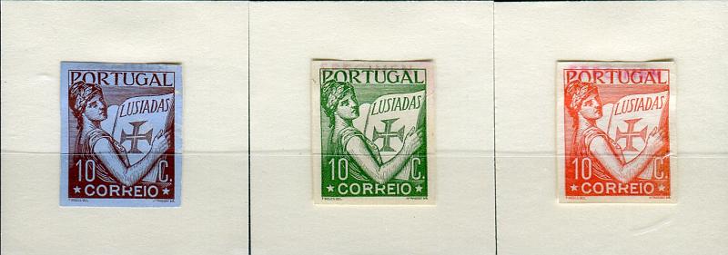 0141.jpg -     Lote:    141      Colecção "Os Lusíadas"             Descrição:         1930 &mdash; Lusíadas. Lote de 3 provas individuais de artista, do cunho II, nas cores e papeis ainda não determinados, em papel porcelana coloridos e não coloridos, com sobrecarga #SPECIMEN" a vermelho. Cores castanha s/ papel azul, verde s/ papel branco e laranja-vermelha s/ papel branco.        PRV       Valor Base:     &euro; 25,00     Valor Venda:     Retirado     