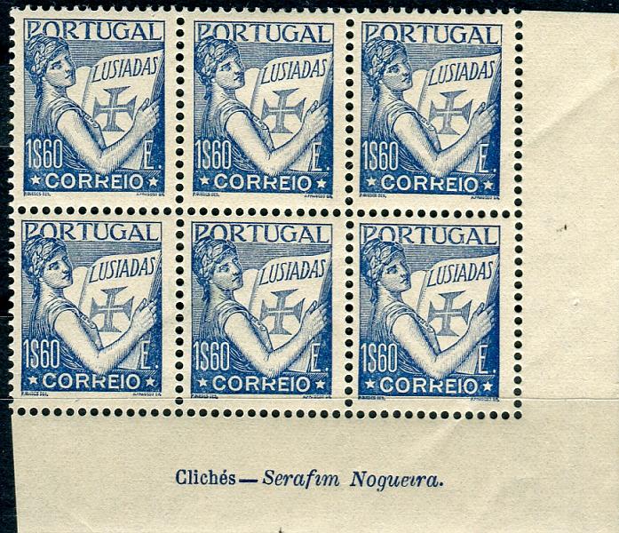 0195.jpg -     Lote:    195      Colecção "Os Lusíadas"             Descrição:         1933/38 &mdash; Lusíadas * 2.ª emissão. CE546, 1$60 azul. Bloco, canto inferior direito de folha, com 6 selos. Inscrição marginal "Clichés &mdash; Serafim Nogueira". Valor de catálogo &euro; 630,00. Maior bloco conhecido.        ***       Valor Base:     &euro; 400,00     Valor Venda:     Retirado     