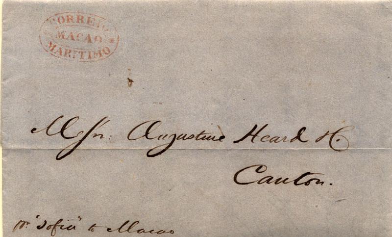 0309.jpg -     Lote:    309            Macau       Descrição:      Macau / Correio Marítimo &mdash;   A vermelho. Carta remetida de Manila (13.02.55) para Cantão via Macau pelo vapor "Sophia". Marca de trânsito em Macau batida a vermelho. B e MR.        Carta       Valor Base:     &euro; 3,000,00     Valor Venda:     &euro; 3200,00     