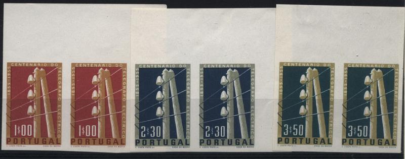 0792.jpg -     Lote:    792            Portugal       Descrição:         1955 &mdash; 1.º Centenário do Telégrafo Eléctrico em Portugal. CE815/817. Série completa em pares horizontais de provas não denteadas, nas cores aprovadas. MB e MR.        PRV       Valor Base:     &euro; 30,00     Valor Venda:     &euro; 30,00     