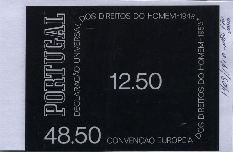 0794.jpg -     Lote:    794            Portugal       Descrição:         1978 &mdash; 30.º Aniversário da Declaração Universal dos Direitos do Homem. CE1409/1410. Conjunto de 10 provas a preto e branco, sobre a concepção dos 4 selos da emissão, com os elementos que serviram de base à composição gráfica dos selos. MB e MR.        PRV       Valor Base:     &euro; 50,00     Valor Venda:     Retirado     