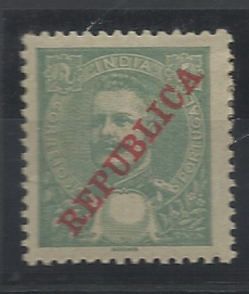 0875.jpg -     Lote:    875            Índia       Descrição:         1911 &mdash; D. Carlos I Tipo Mouchon, com sobrecarga REPUBLICA da Casa da Moeda. CE206, 6 reis verde. Selo sem impressão da taxa.        **       Valor Base:     &euro; 12,00     Valor Venda:     &euro; 22,00     