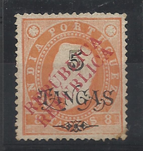 0960.jpg -     Lote:    960            Índia       Descrição:         1914 &mdash; D. Luís I de 1902 com sobrecarga REPUBLICA tipografada localmente. CE283, 5T s/ 8T laranja, denteado 13 &frac12;, com dupla sobrecarga. Ligeiro defeito no canto inferior direito.        *       Valor Base:     &euro; 20,00     Valor Venda:     &euro; 42,00     