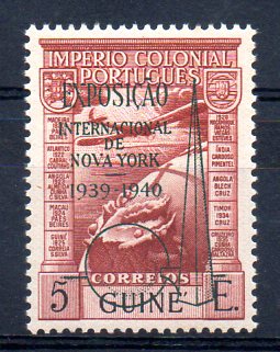 1289.jpg -     Lote:    1289            Guiné       Descrição:         1939 &mdash; Império Colonial Português c/ sobrecarga "Exposição Internacional de Nova York 1939-1940". CE CA 7A, 5E castanho avermelhado. Valor de catálogo &euro; 200,00.        ***       Valor Base:     &euro; 50,00     Valor Venda:     &euro; 60,00     