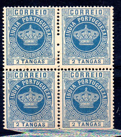1340.jpg -     Lote:    1340            Índia       Descrição:         1882 &mdash; Tipo Coroa. Valores em moeda local. CE119, 2T azul, denteado 13 &frac12;, tipo II. Quadra. Valor de catálogo &euro; 100,00.        *       Valor Base:     &euro; 20,00     Valor Venda:     &euro; 26,00     