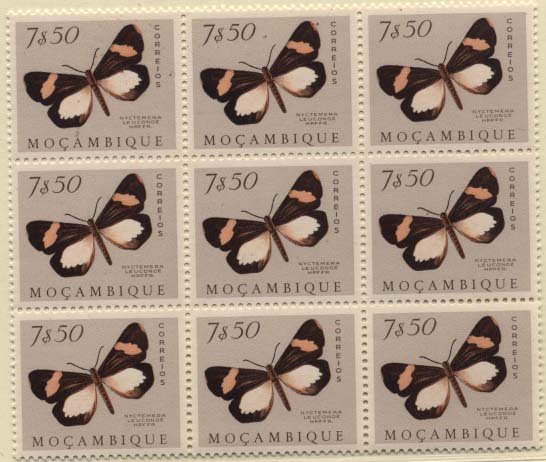 1457.jpg -     Lote:    1457            Moçambique       Descrição:         1953 &mdash; Borboletas de Moçambique. CE405, 7$50. Bloco de 9 selos (3x3). Valor de catálogo &euro; 57,60.        ***       Valor Base:     &euro; 12,00     Valor Venda:     Retirado     