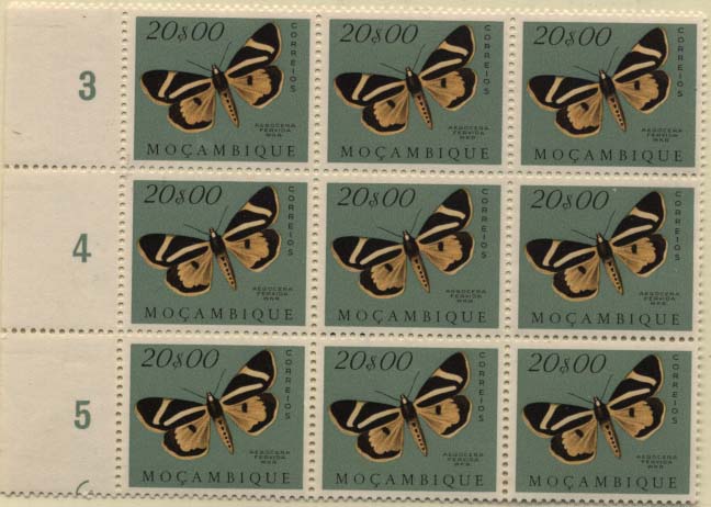 1458.jpg -     Lote:    1458            Moçambique       Descrição:         1953 &mdash; Borboletas de Moçambique. CE407, 20$00. Bloco de 9 selos (3x3), bordo de folha com linhas numeradas. Valor de catálogo &euro; 198,00.        ***       Valor Base:     &euro; 40,00     Valor Venda:     Retirado     