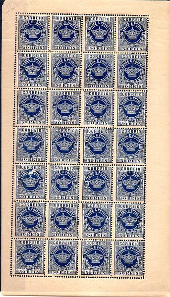 1486.jpg -     Lote:    1486            S. Tomé e Príncipe       Descrição:         1881/85 &mdash; Tipo Coroa. Novas cores. CE14, 50 reis azul escuro, denteado 12 &frac12;, tipo II. Folha completa de 28 selos. Valor de catálogo &euro; 142,80.        ***/**       Valor Base:     &euro; 35,00     Valor Venda:     &euro; 40,00     
