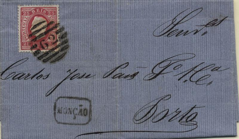 1542.jpg -     Lote:    1542            Portugal       Descrição:         Carimbos nominativos. 1970/76 &mdash; D. Luís I, fita direita. CE40, 25 reis carmim, denteado 12 &frac12;, em carta circulada de Monção (26.11.72) para o Porto (27.11.72). Carimbo numérico da 2.ª reforma "63" e nominativo "MONÇÃO" batidos a preto. MB.        Livro       Valor Base:     &euro; 12,00     Valor Venda:     &euro; 32,00     