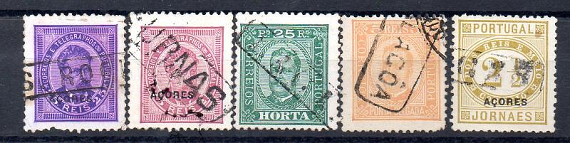 1630.jpg -     Lote:    1630            Açores       Descrição:         Carimbos nominativos. Lote com 5 selos diferentes, obliterados com carimbos batidos a preto "S. ROQUE", "FURNAS", "LAGES" x 2 e "ALAGÔA".        O       Valor Base:     &euro; 8,00     Valor Venda:     &euro; 8,00     