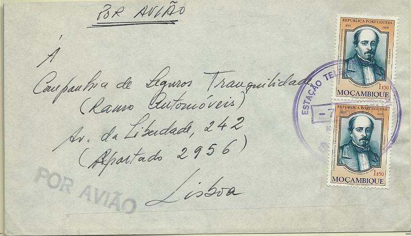1687.jpg -     Lote:    1687            Moçambique       Descrição:         Carimbos circulares grande, em borracha. Sobrescrito circulado do Songo (07.04.71) para Lisboa com 2 selos de 1$50 CE515, obliterados com carimbo batido a violeta "ESTAÇÃO TELEGRAFO-POSTAL / MOÇAMBIQUE / SONGO".        Carta       Valor Base:     € 30,00     Valor Venda:     Retirado     