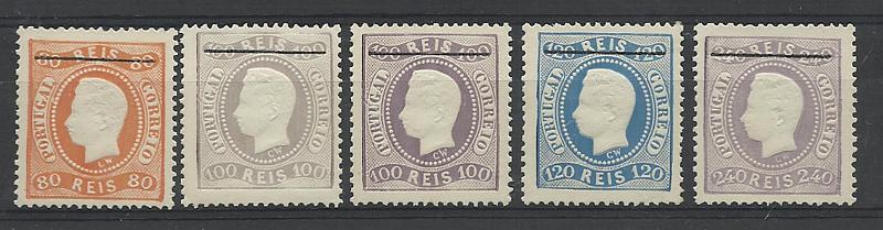 1775.jpg -     Lote:    1775            Portugal       Descrição:         Reimpressões de 1885. 1867/70 &mdash; D. Luís I. Fita curva. Denteados. Lote de 5 reimpressões nas taxas de 80, 100 (duas tonalidades), 120 e 240 reis, com traço fino preto de 18mm. Denteado 13 &frac12;. Valor de catálogo &euro; 410,00.        R*       Valor Base:     &euro; 50,00     Valor Venda:     &euro; 50,00     