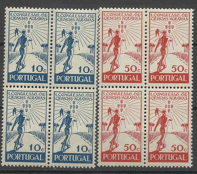 2395.jpg -     Lote:    2395      Lotes pelo Correio       Portugal       Descrição:         1943 &mdash; 1.º Congresso de Ciências Agrárias. CE635/635. Série completa em quadras. Valor de catálogo &euro; 21,80.        ***       Valor Base:     &euro; 5,00     Valor Venda:     &euro; 9,00     