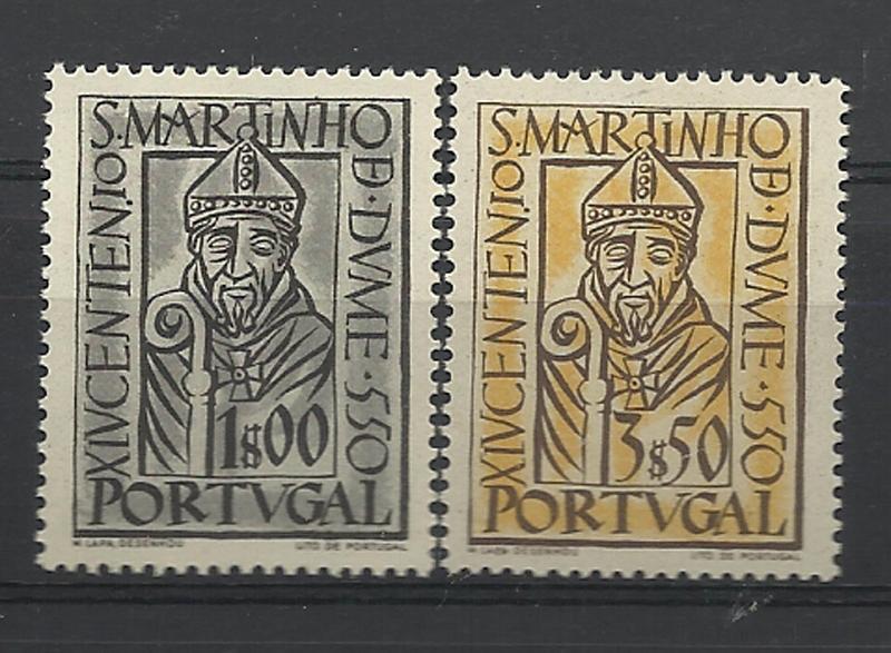 2412.jpg -     Lote:    2412      Lotes pelo Correio       Portugal       Descrição:         1953 &mdash; 14.º Centenário da Chegada à Península de S. Martinho de Dume. CE778/79. Série completa. Valor de catálogo &euro; 28,00.        ***       Valor Base:     &euro; 6,00     Valor Venda:     &euro; 7,00     