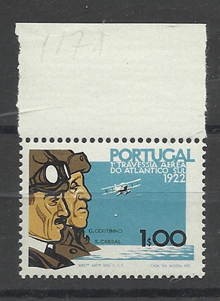 2422.jpg -     Lote:    2422      Lotes pelo Correio       Portugal       Descrição:         1972 &mdash; Cinquentenário da 1.ª Travessia Aérea Lisboa-Rio de Janeiro. CE1171. Selo em denteado 13 &frac12;. Valor de catálogo &euro; 75,40.        ***       Valor Base:     &euro; 12,00     Valor Venda:     Retirado     