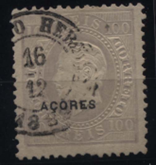 2461.jpg -     Lote:    2461      Lotes pelo Correio       Açores       Descrição:         1882/84 &mdash; D. Luís I, fita direita. CE42, 100 reis lilás cinzento, denteado 12 &frac12;, papel liso, obliterado com carimbo datado de Angra do Heroísmo. Valor de catálogo &euro; 115,00.        O       Valor Base:     &euro; 20,00     Valor Venda:     &euro; 20,00     