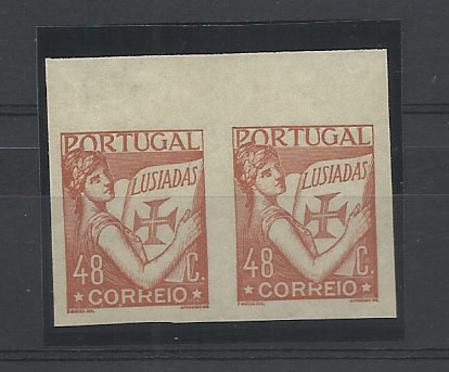 0750.jpg -     Lote:    750            Portugal       Descrição:         1931 — Lusíadas. CE521, 48c castanho claro. Par horizontal não denteado.        PRV       Valor Base:     € 5,00     Valor Venda:     Retirado     