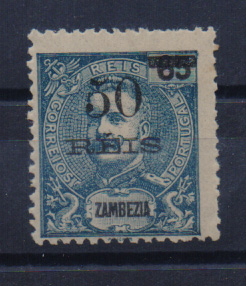 0205.jpg -     Lote:    205      Colecção Especializada - Zambézia             Descrição:         1905 &mdash; D. Carlos I, com sobretaxa. CE54, 50 s/ 65 reis. Selo com "5" fendido. Valor de catálogo &euro; 85,00.         **       Valor Base:     &euro; 20,00     Valor Venda:     &euro; 38,00       