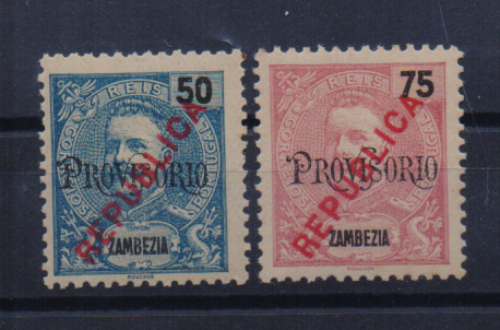 0217.jpg -     Lote:    217      Colecção Especializada - Zambézia             Descrição:         1914 &mdash; D. Carlos I. Selos de 1902 "PROVISORIO", com sobrecarga REPUBLICA tipografada localmente. CE79/80. Série completa.         **       Valor Base:     &euro; 4,00     Valor Venda:     &euro; 4,00       
