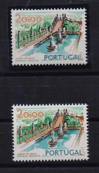 0787.jpg -     Lote:    787            Portugal       Descrição:         1972 — Paisagens e Monumentos. CE1143, 20$00 (1977). Selo com deslocação da cor preta na legenda "PORTUGAL". Acompanha selo normal para comparação.         ***       Valor Base:     € 6,00     Valor Venda:     € 26,00       