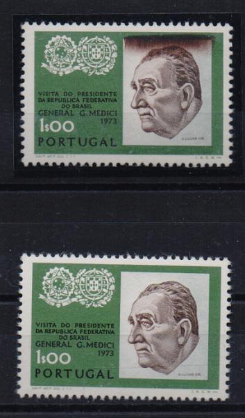 0793.jpg -     Lote:    793            Portugal       Descrição:         1973 — Visita do Presidente Medicis. CE1184. Selo com mancha negra no quadro. Acompanha selo normal para comparação         ***       Valor Base:     € 8,00     Valor Venda:     € 14,00       