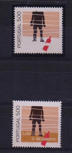 0808.jpg -     Lote:    808            Portugal       Descrição:         1977 — Luta contra o alcoolismo. CE1321, 5$00. Selo com falta de impressão da cor castanha. Legenda omitida. Acompanha selo normal para comparação.         ***       Valor Base:     € 40,00     Valor Venda:     € 65,00       