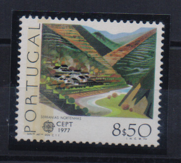 0809.jpg -     Lote:    809            Portugal       Descrição:         1977 — Europa. CE1331, 8$50. Selo com três barras de fósforo.         ***       Valor Base:     € 10,00     Valor Venda:     € 34,00       