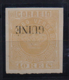 0856.jpg -     Lote:    856            Guiné       Descrição:         1885 — Tipo Coroa. Selo de cabo Verde com a sobrecarga GUINE grande. CE22, 40 reis. Selo não denteado com a sobrecarga invertida.         *       Valor Base:     € 10,00     Valor Venda:     € 12,00       
