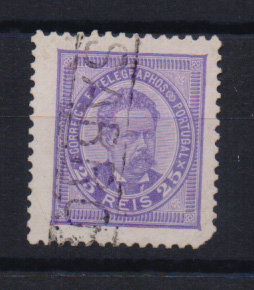 0912.jpg -     Lote:    912            Portugal       Descrição:         Carimbos nominativos. 1884/87 &mdash; D. Luís I. De frente. CE63, 25 reis, obliterado com carimbo batido a preto de "SABROSA". Selo com um dente curto.         O       Valor Base:     &euro; 8,00     Valor Venda:     Retirado     